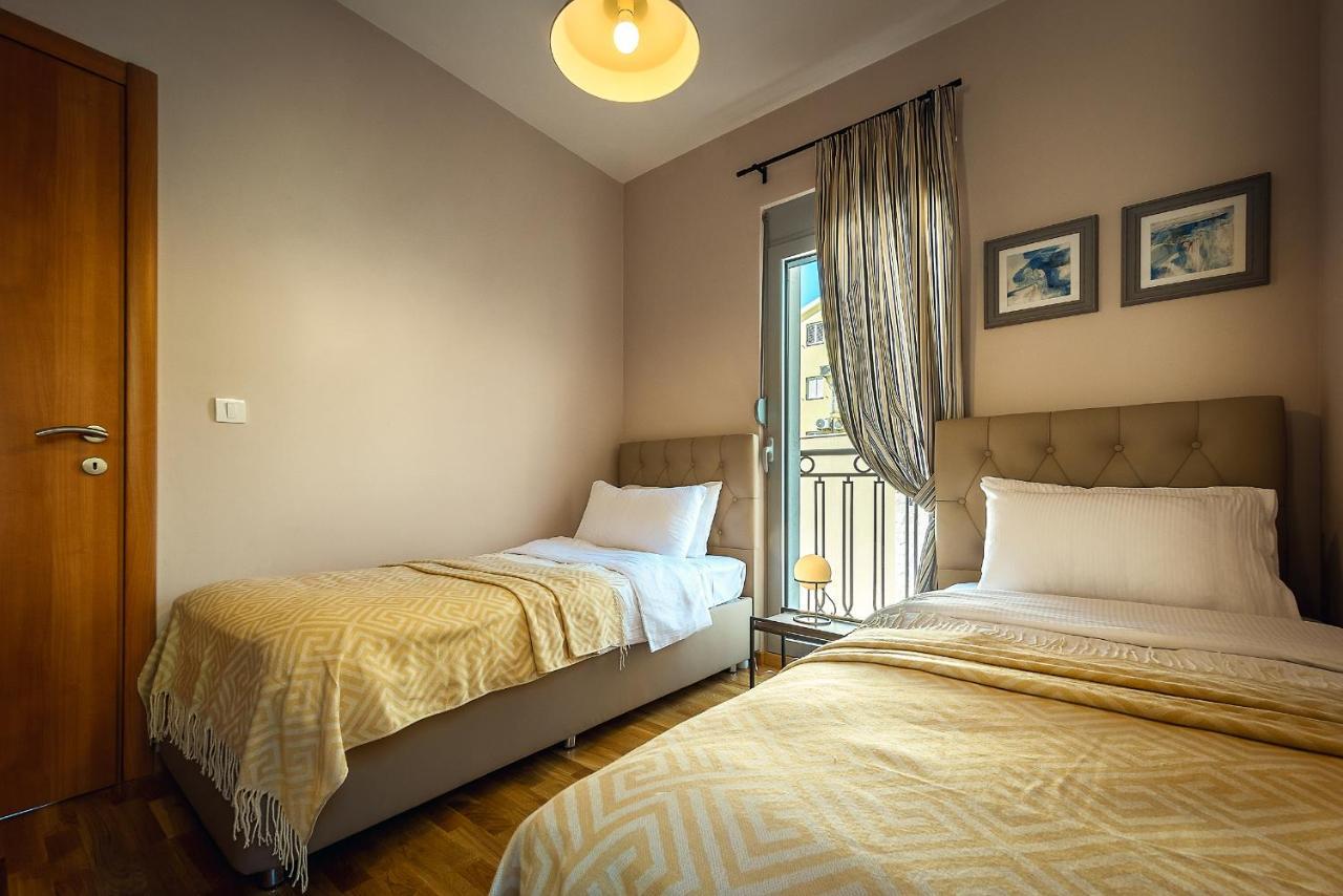 2Montenegro Limeta Apartments With Pool كوتور المظهر الخارجي الصورة