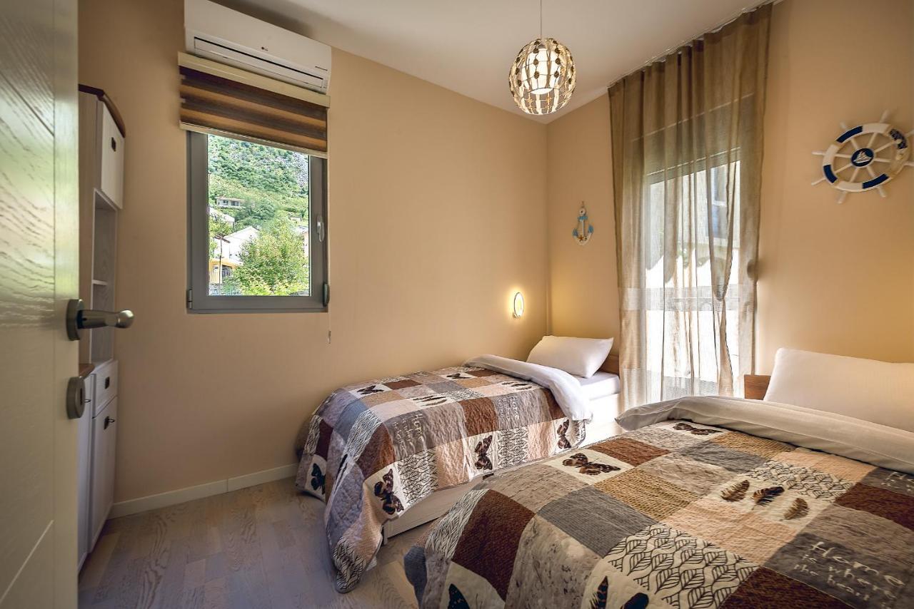 2Montenegro Limeta Apartments With Pool كوتور المظهر الخارجي الصورة