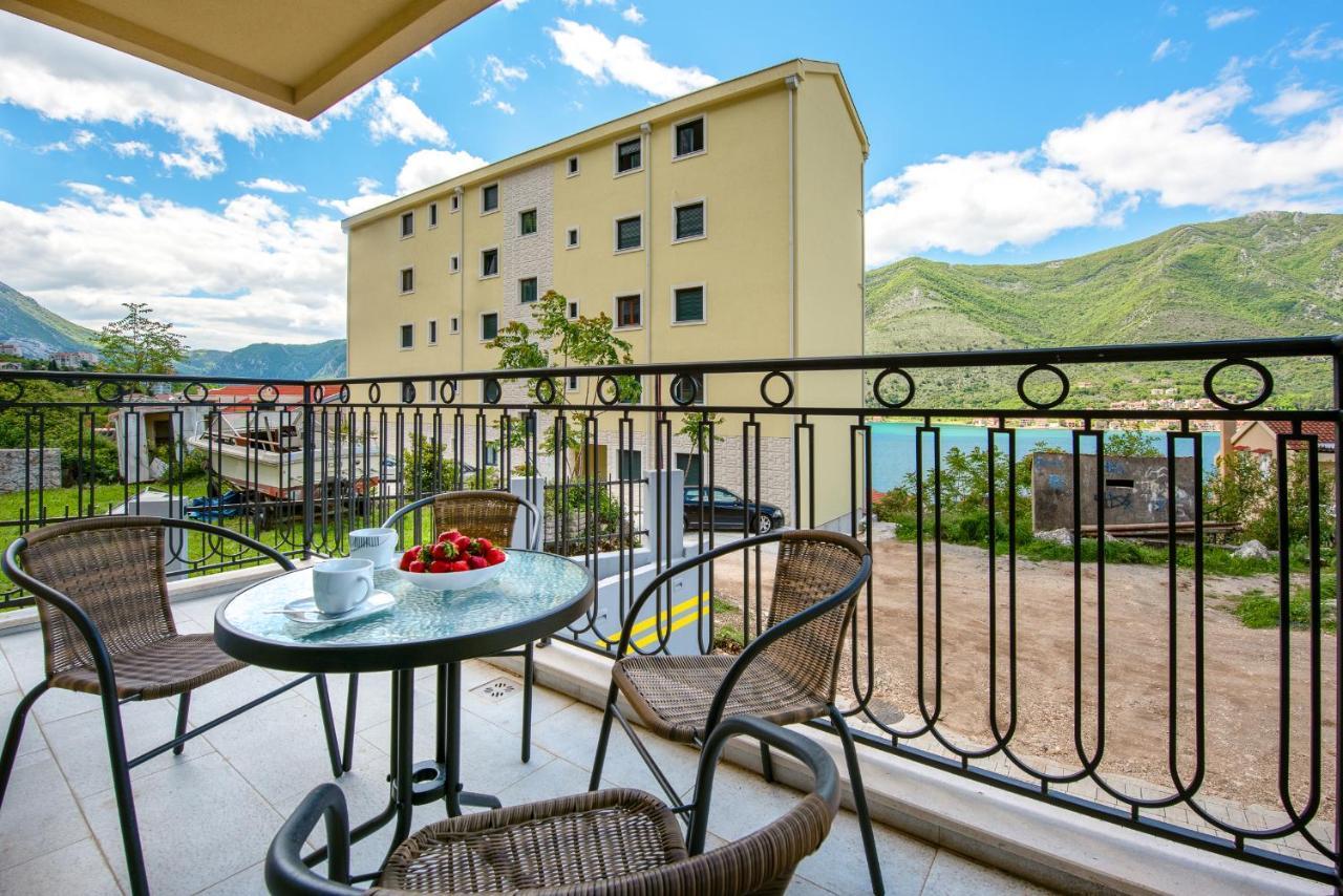 2Montenegro Limeta Apartments With Pool كوتور المظهر الخارجي الصورة