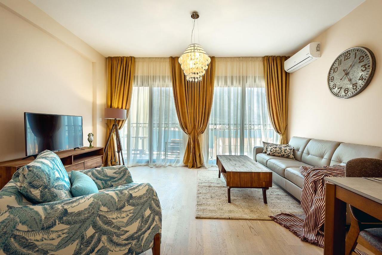 2Montenegro Limeta Apartments With Pool كوتور المظهر الخارجي الصورة