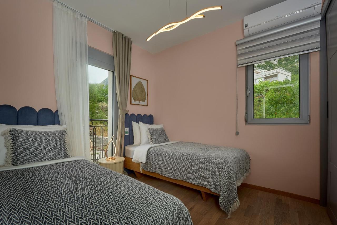 2Montenegro Limeta Apartments With Pool كوتور المظهر الخارجي الصورة